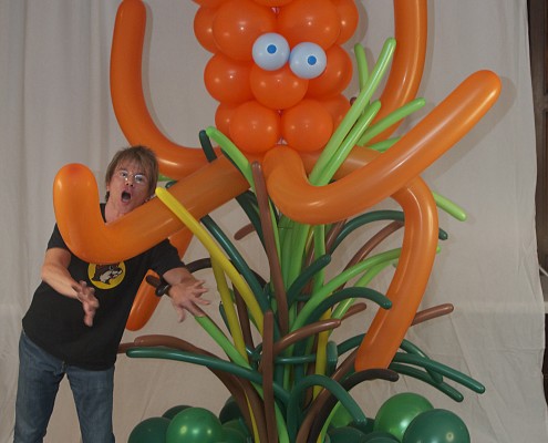 Octopus balloon sculpture